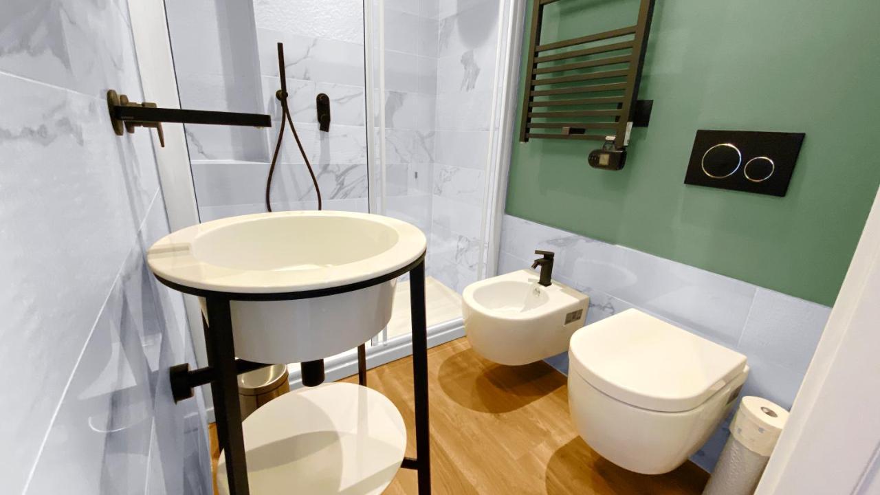 Bnb Capital Milano Central Station - Green Luaran gambar
